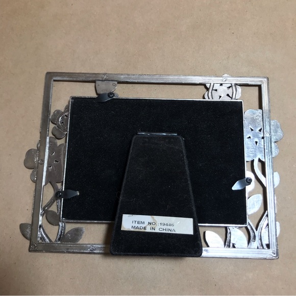 Silver-Tone Metal Frame with Colored Glass Floral Motif - Picture 8 of 12